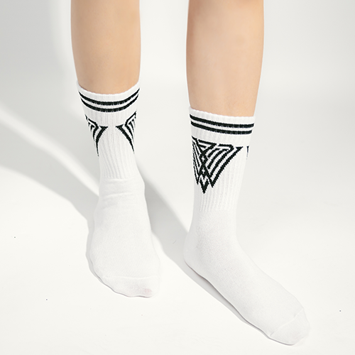 DiamondTusk Logo Socks